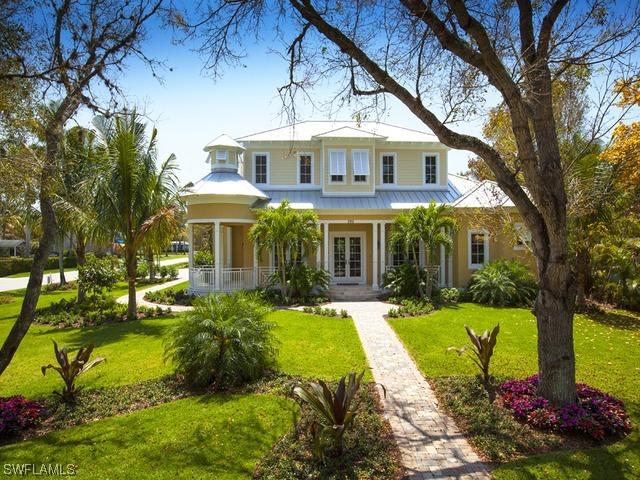 282 1st Ave., Naples, FL