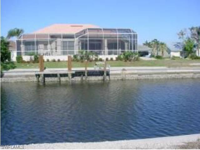 920 Moon Ct., Marco Island, FL 34145