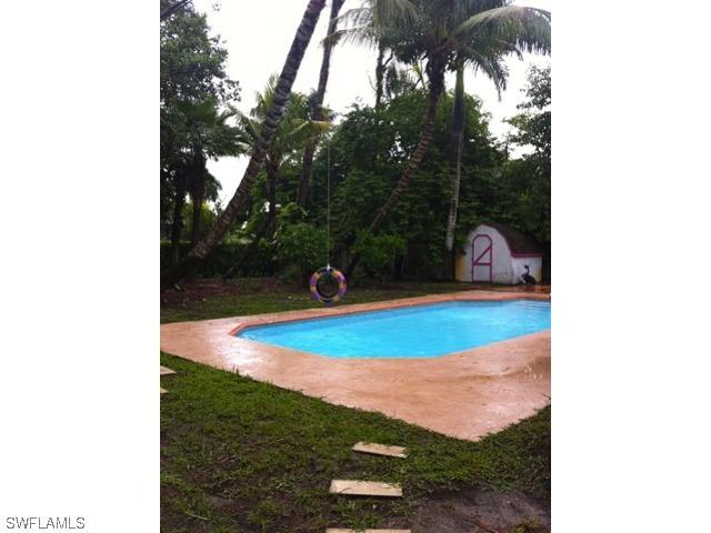 1153 22nd Ave., Naples, FL