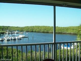 194 Newport Dr. #906, Naples, FL