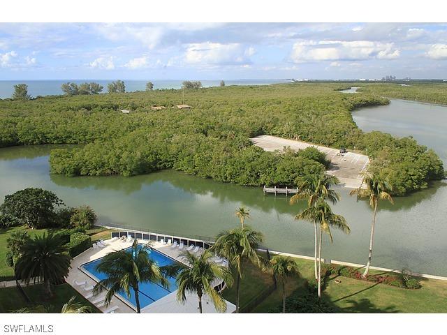 17 Bluebill Ave. #1001, Naples, FL 34108