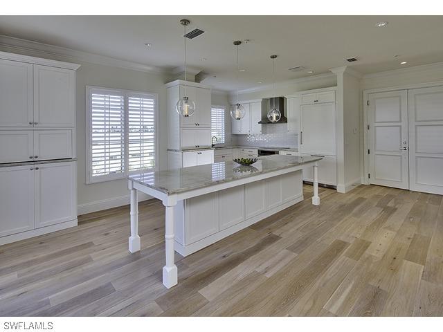 750 11th St. #PH NORTH, Naples, FL