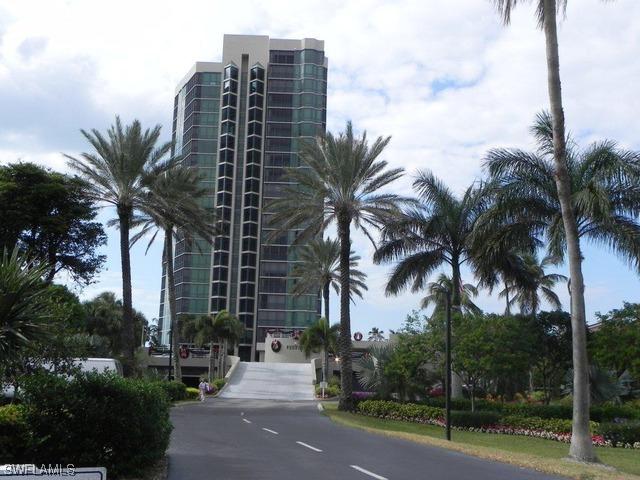 4651 Gulf Shore Blvd., Naples, FL 34103