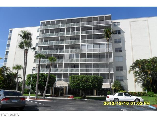 5 Bluebill Ave. #406, Naples, FL 34108