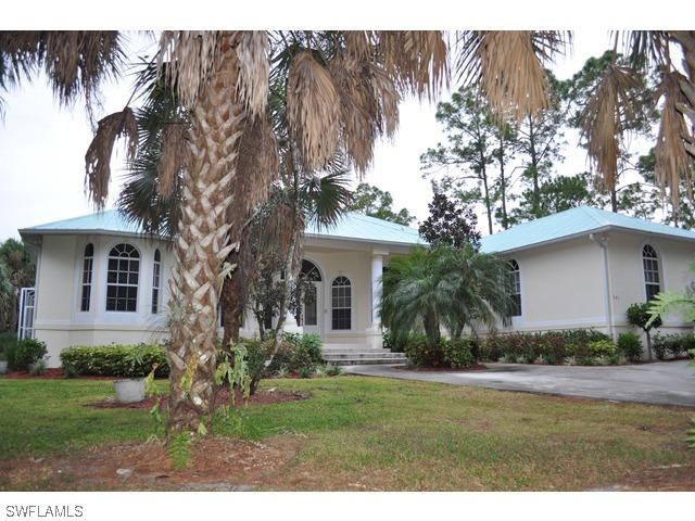 741 1st St., Naples, FL 34120