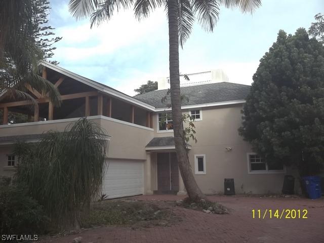 1243 12th Ave., Naples, FL 34102