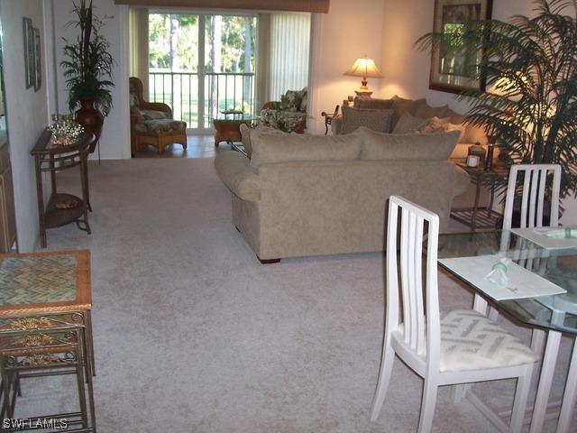 458 Country Hollow Ct. #H202, Naples, FL