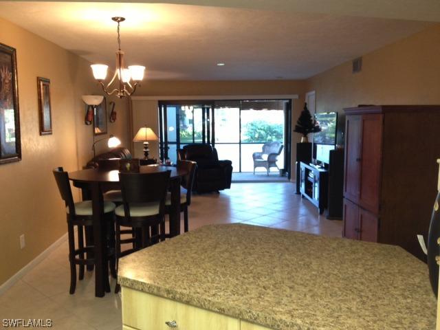 4967 Pepper Cir. #E-105, Naples, FL