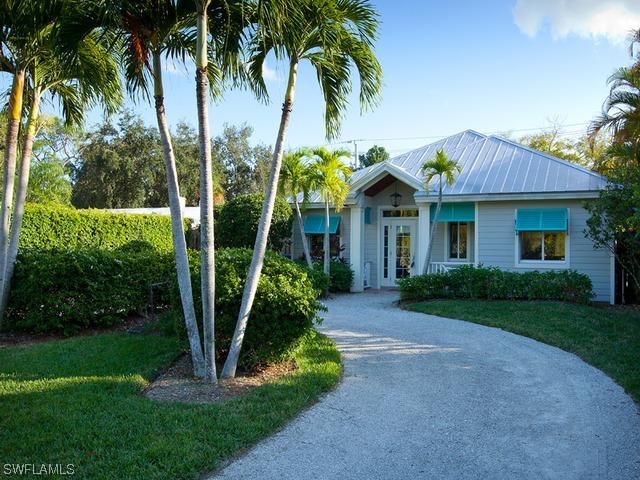 740 5th Ave., Naples, FL 34102