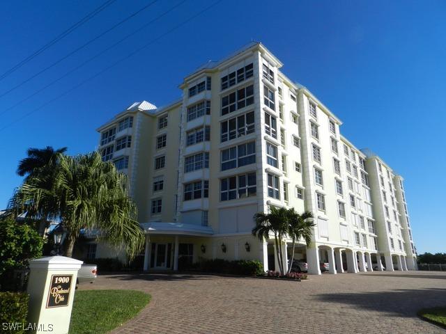 1900 Gulf Shore Blvd. #102, Naples, FL