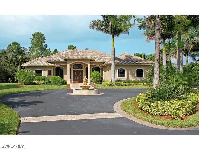 3221 7th Ave., Naples, FL 34117