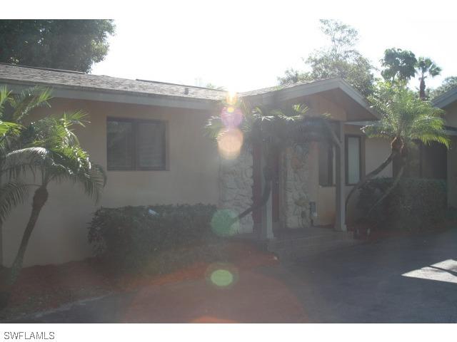 134 Ridge Dr., Naples, FL