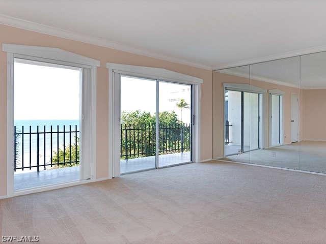 3399 Gulf Shore Blvd. ##401, Naples, FL