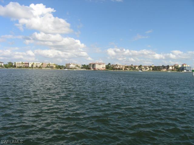 668 Solana Ct., Marco Island, FL 34145