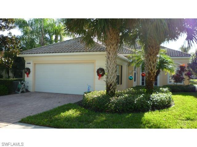 5480 Freeport Ln., Naples, FL 34119