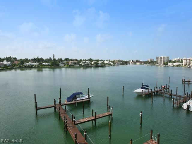 222 Harbour Dr. #200, Naples, FL