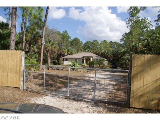 2520 Desoto Blvd., Naples, FL 34117