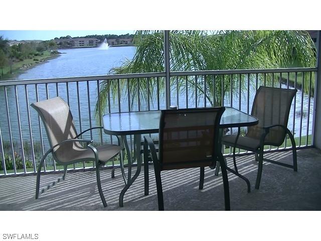 2910 Cypress Trace Cir. #201, Naples, FL