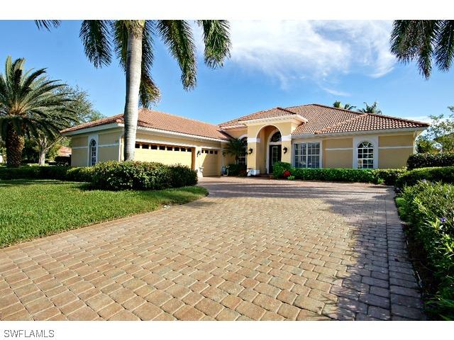 1672 Manchester Ct., Naples, FL 34109