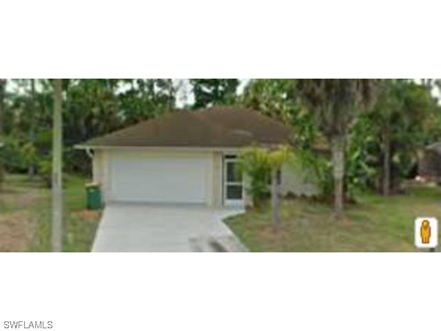 4015 Ivy Ln., Naples, FL 34112