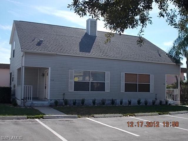 554 Tallwood St., Marco Island, FL