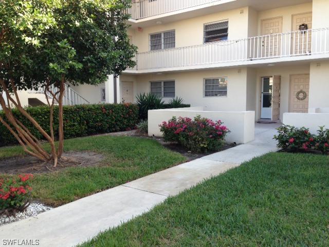 1020 Palm View Dr., Naples, FL