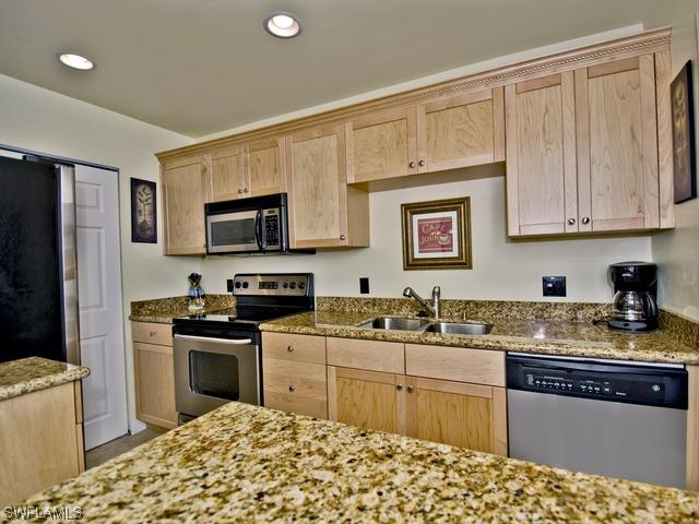 788 Park Shore Dr. #H-12, Naples, FL 34103