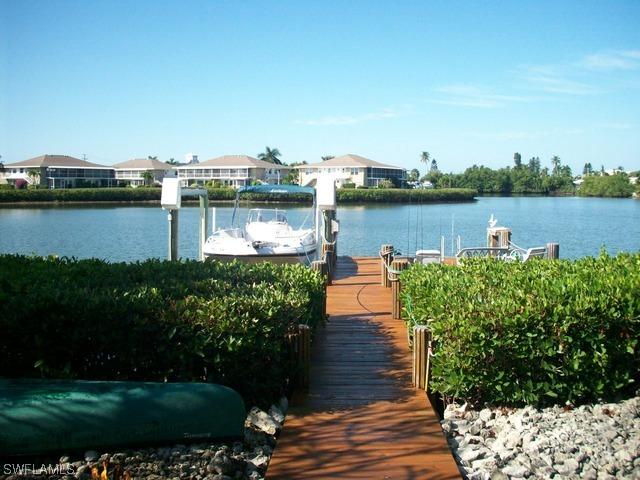 420 Panay Ave., Naples, FL