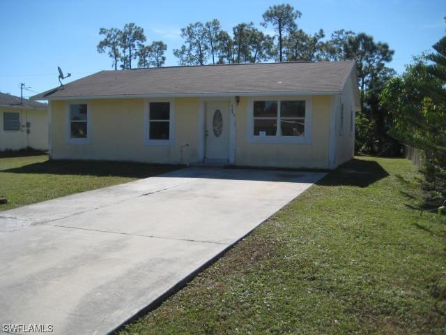 5246 Texas Ave., Naples, FL 34113