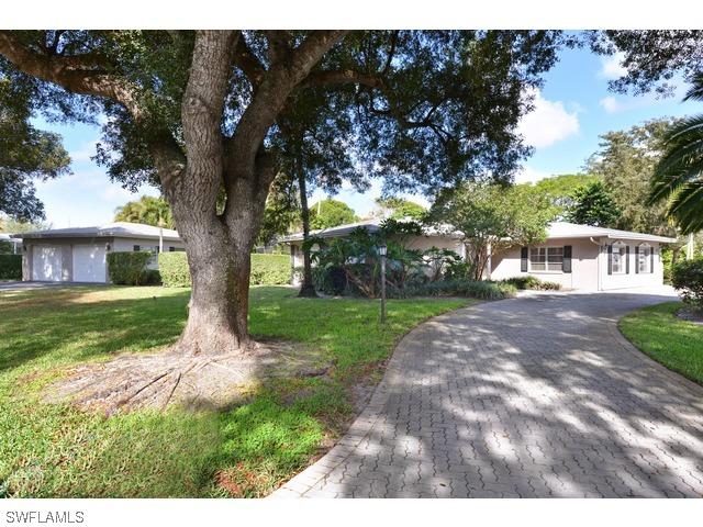 755 Pine Ct., Naples, FL