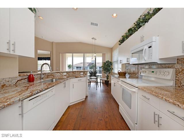 3061 Driftwood Way #4108, Naples, FL 34109