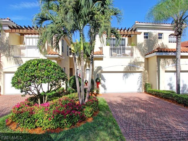 1900 Lambiance Cir. #102, Naples, FL 34108