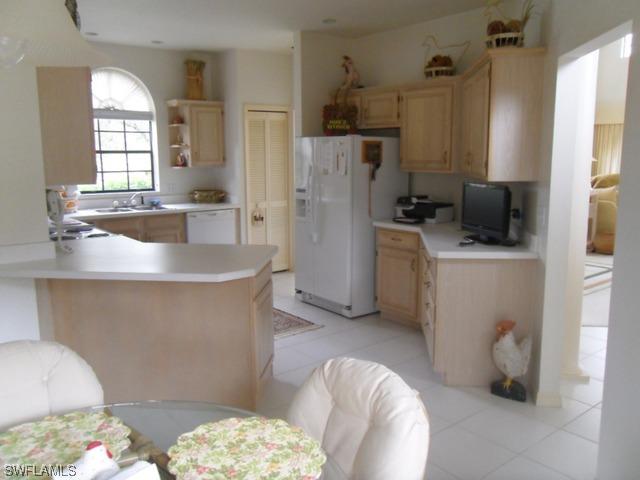 76 Water Oaks Way, Naples, FL