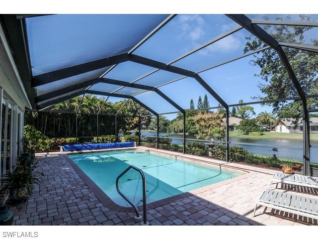 2166 Pinewoods Cir., Naples, FL