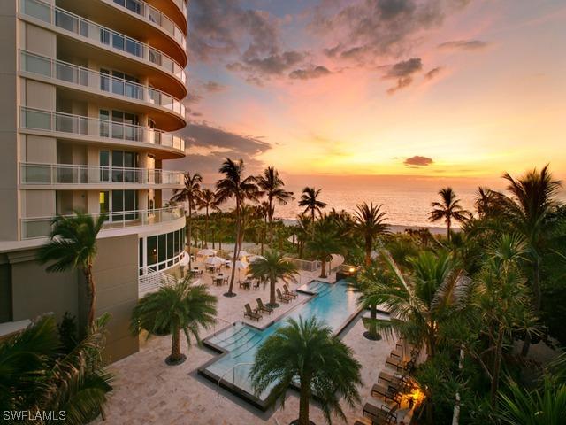 11125 Gulf Shore Dr. #605, Naples, FL 34108