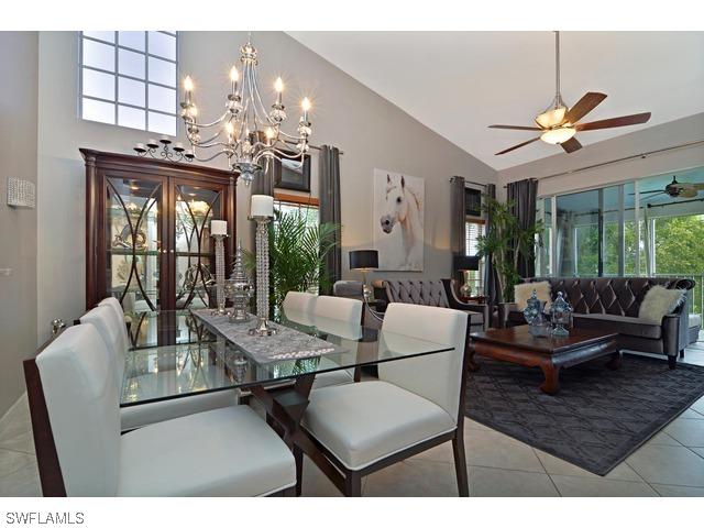 5948 Sand Wedge Ln. #905, Naples, FL 34110