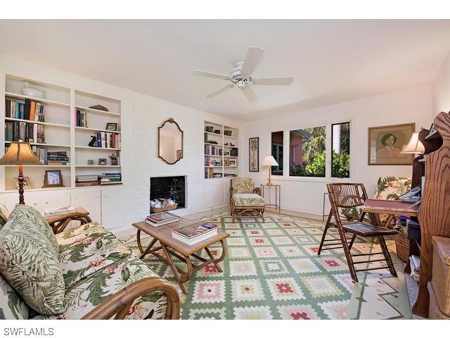 115 15th Ave., Naples, FL