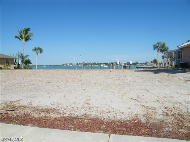 1035 Bald Eagle Dr., Marco Island, FL 34145