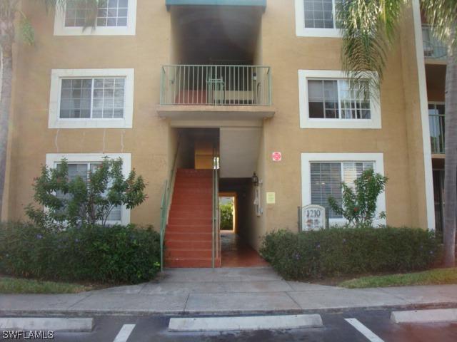 1210 Wildwood Lakes Blvd. #105, Naples, FL 34104