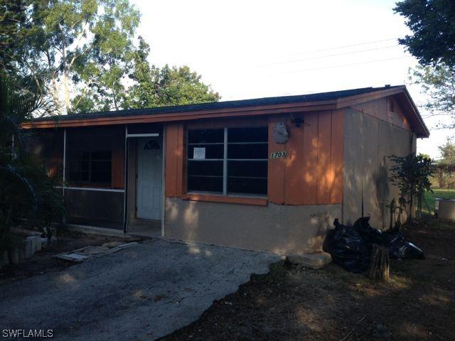 1703 Maple Dr., Fort Myers, FL