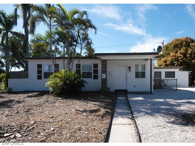 715 10th St., Naples, FL