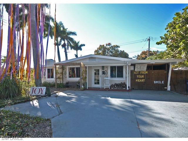 669 10th St., Naples, FL