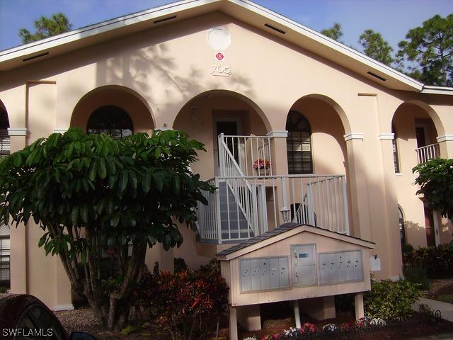 705 Augusta Blvd. #8, Naples, FL