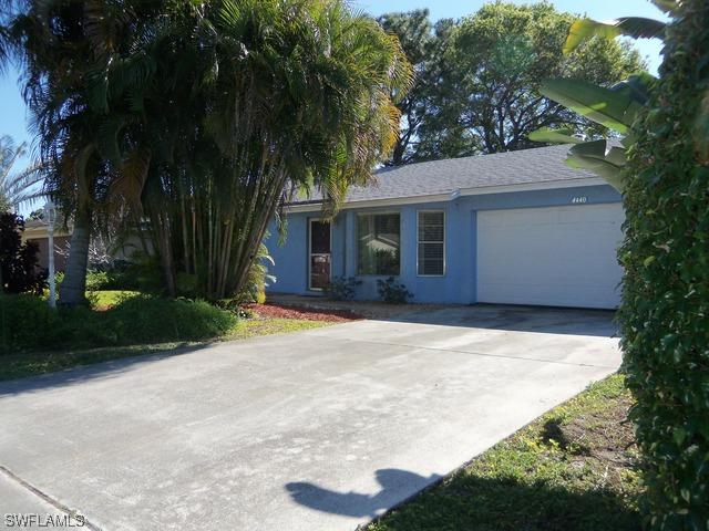 4440 Robin Ave., Naples, FL