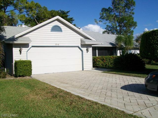 2218 Queens Blvd., Naples, FL