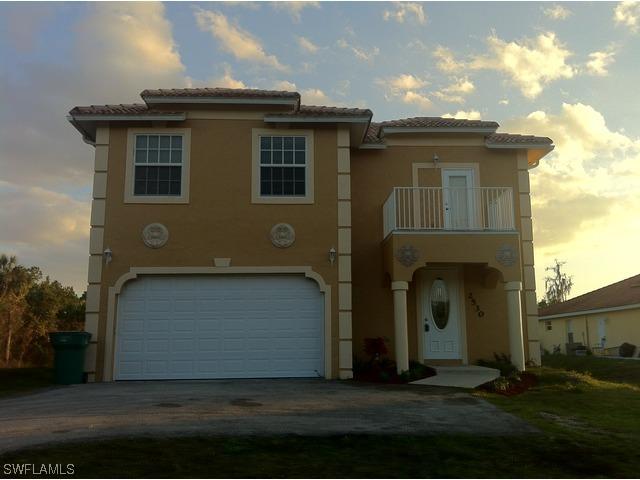 2530 10th Ave., Naples, FL 34120