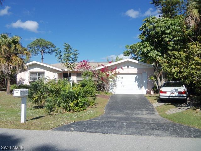 4303 Parrot Ave., Naples, FL