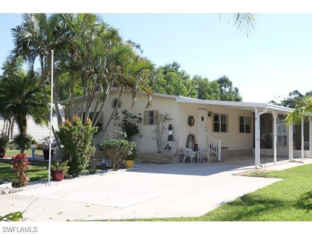 110 Sugar Loaf Ln., Naples, FL