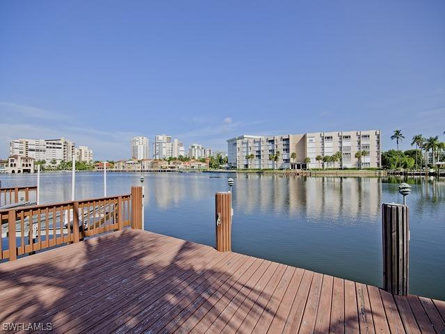363 Neptunes Bight, Naples, FL