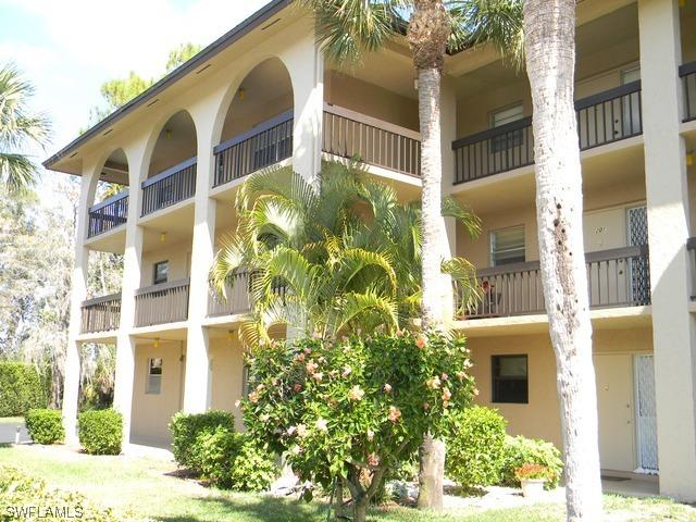 75 Saint Andrews Blvd., Naples, FL